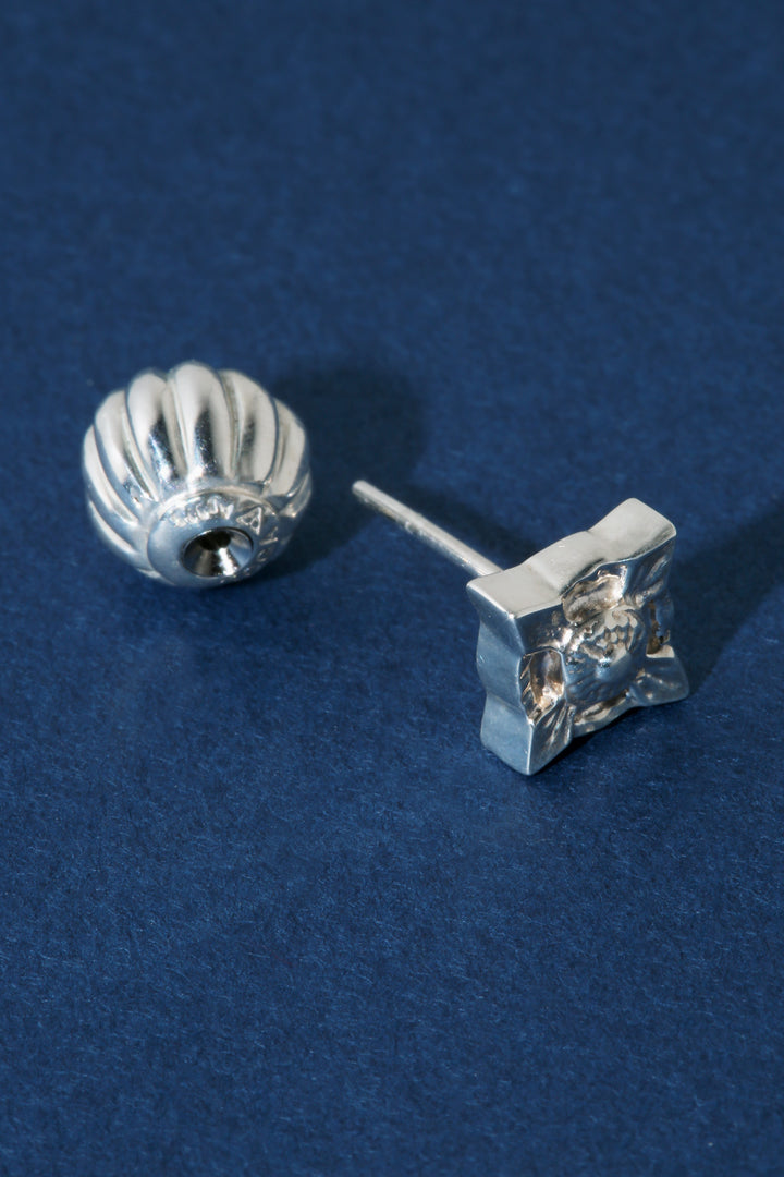 TZ252-AK970_02_e5bc713e-efcd-